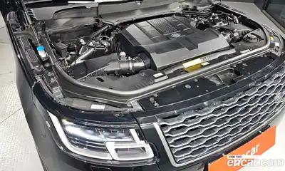 Land Rover Range-Rover 2018 5.0 Автомат в Москве № 298214, миниатюра 3