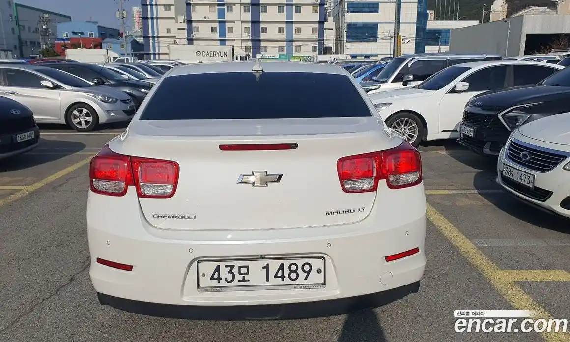 Chevrolet Malibu 2015 2.0 Автомат в Москве № 298289, фото 3