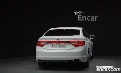 Hyundai Grandeur 2016 2.4 Автомат в Москве № 303653, миниатюра 4