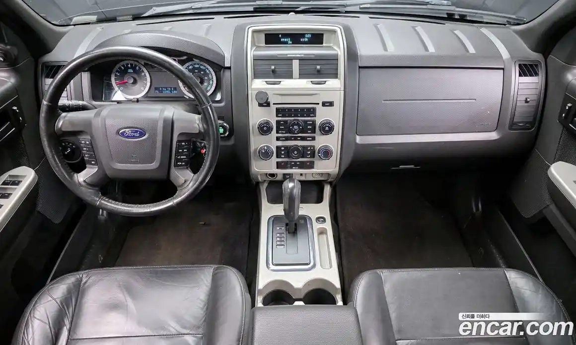 Ford Escape 2011 2.5 Автомат в Москве № 303714, фото 7