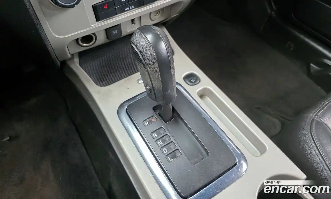 Ford Escape 2011 2.5 Автомат в Москве № 303714, фото 9