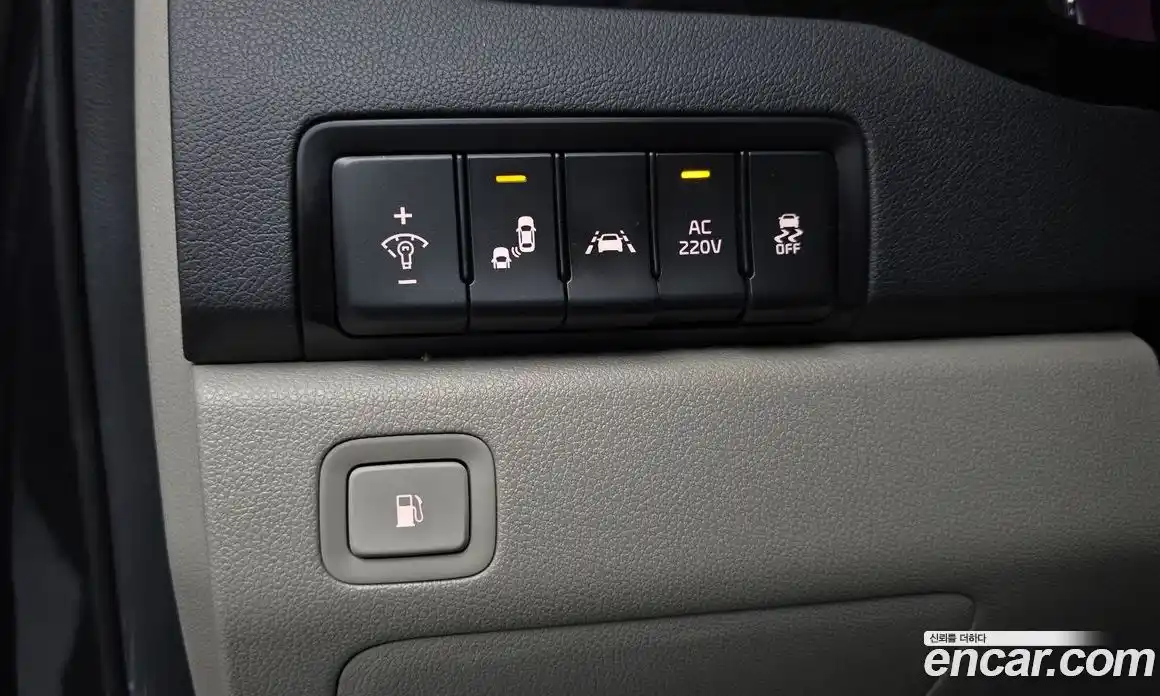 Kia Canival 2020 3.3 Автомат в Москве № 321252, фото 16