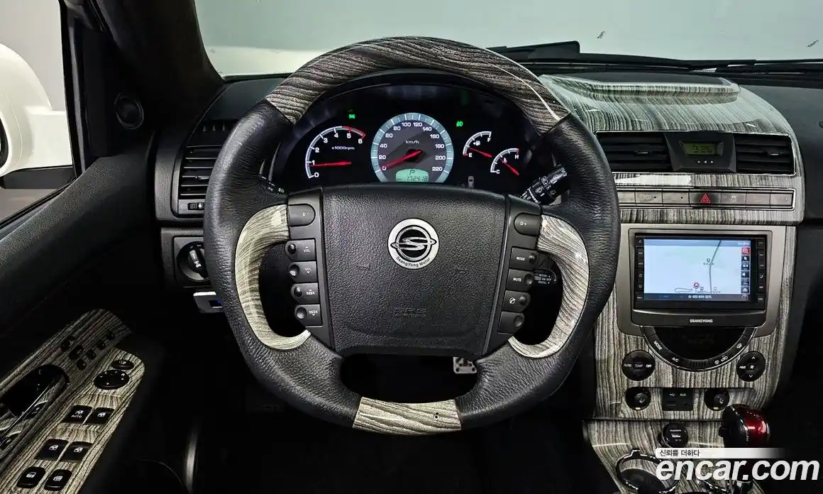 SsangYong Rexton 2013 2.0 Автомат в Москве № 32551, фото 14