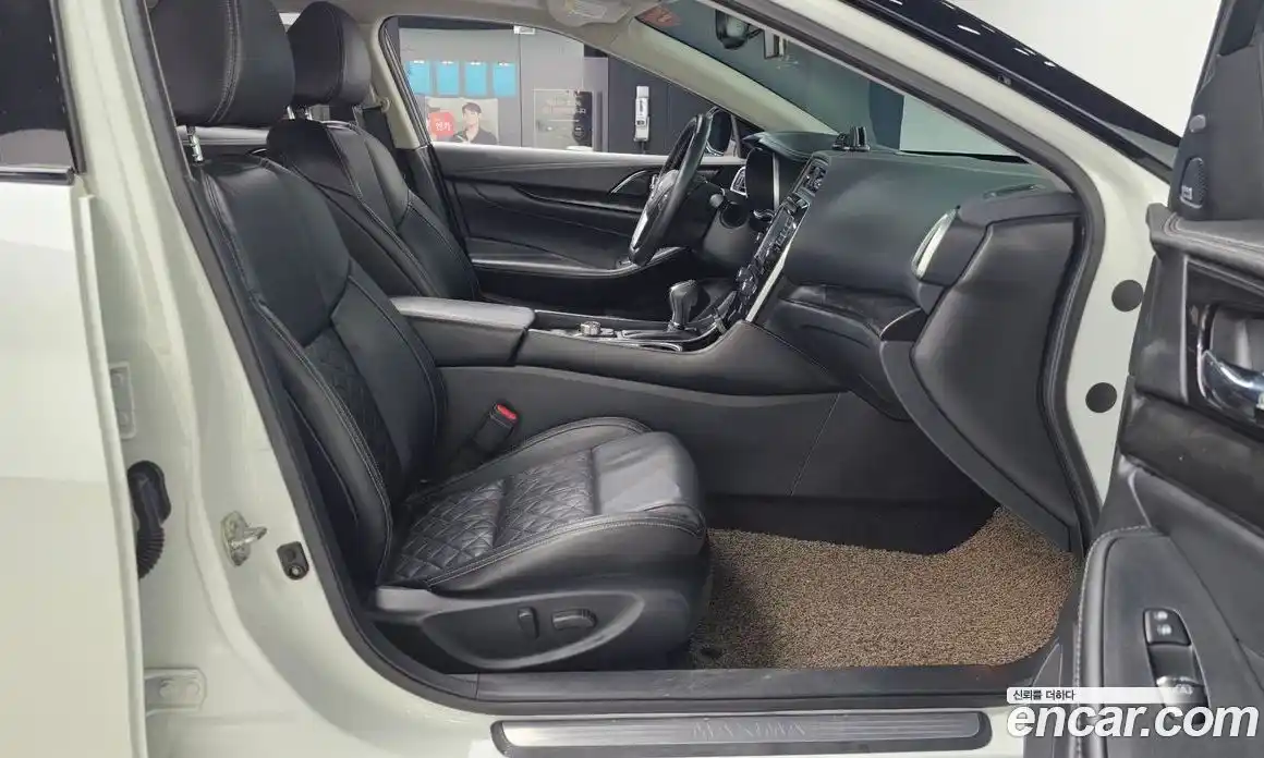 Nissan Maxima 2017 3.5 Автомат в Москве № 325863, фото 15