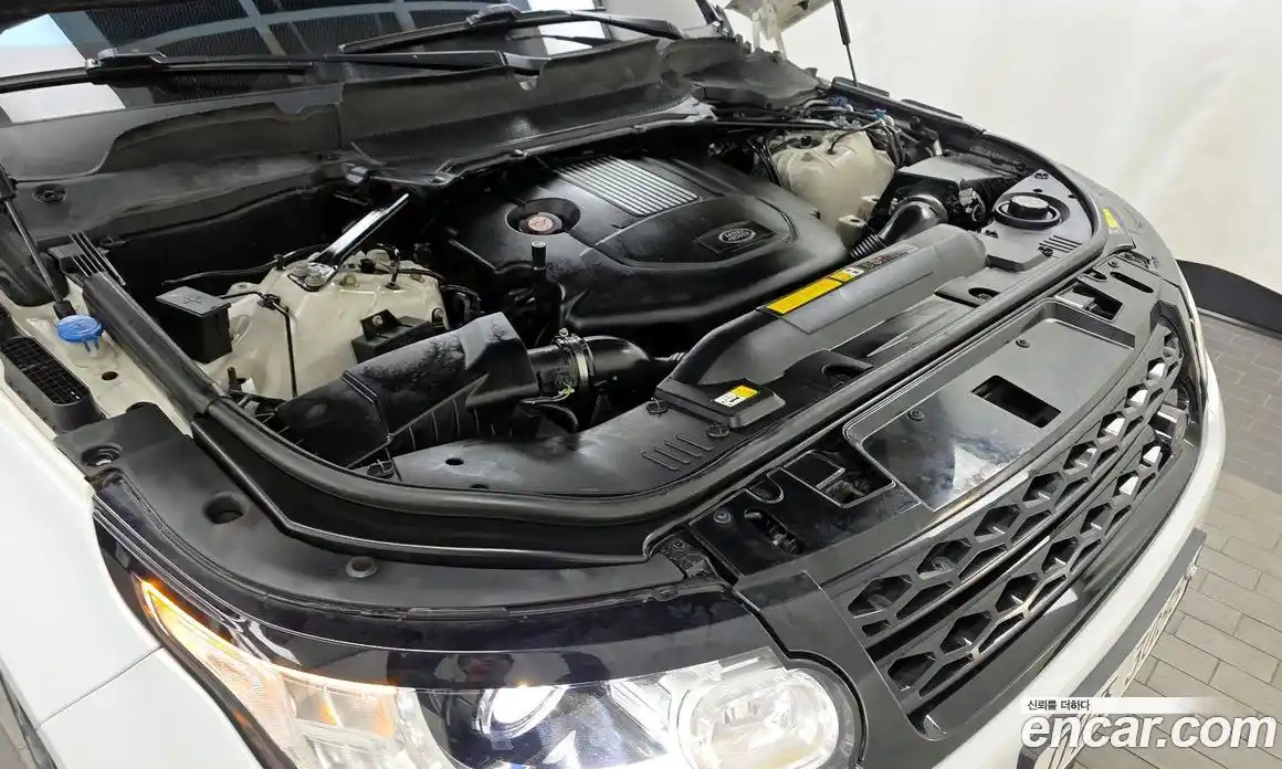 Land Rover Range-Rover Sport 2017 3.0 Автомат в Москве № 328388, фото 11