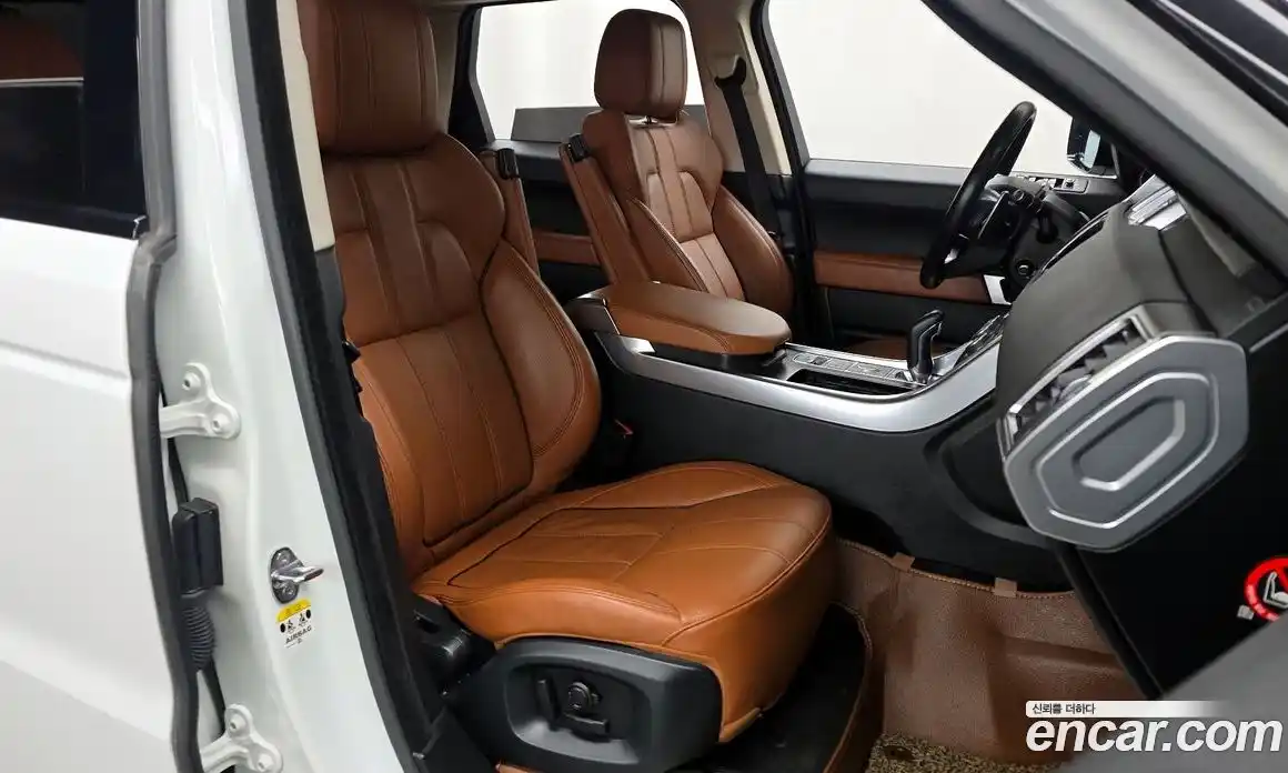 Land Rover Range-Rover Sport 2017 3.0 Автомат в Москве № 328388, фото 3