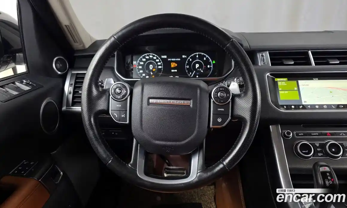 Land Rover Range-Rover Sport 2017 3.0 Автомат в Москве № 328388, фото 4