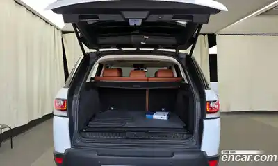 Land Rover Range-Rover Sport 2017 3.0 Автомат в Москве № 328388, миниатюра 7