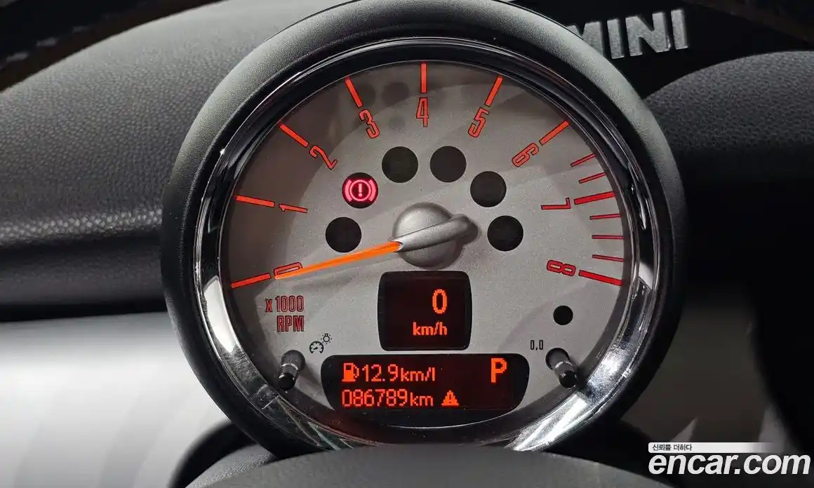 Mini Cooper 2012 1.6 Автомат в Москве № 329275, фото 15