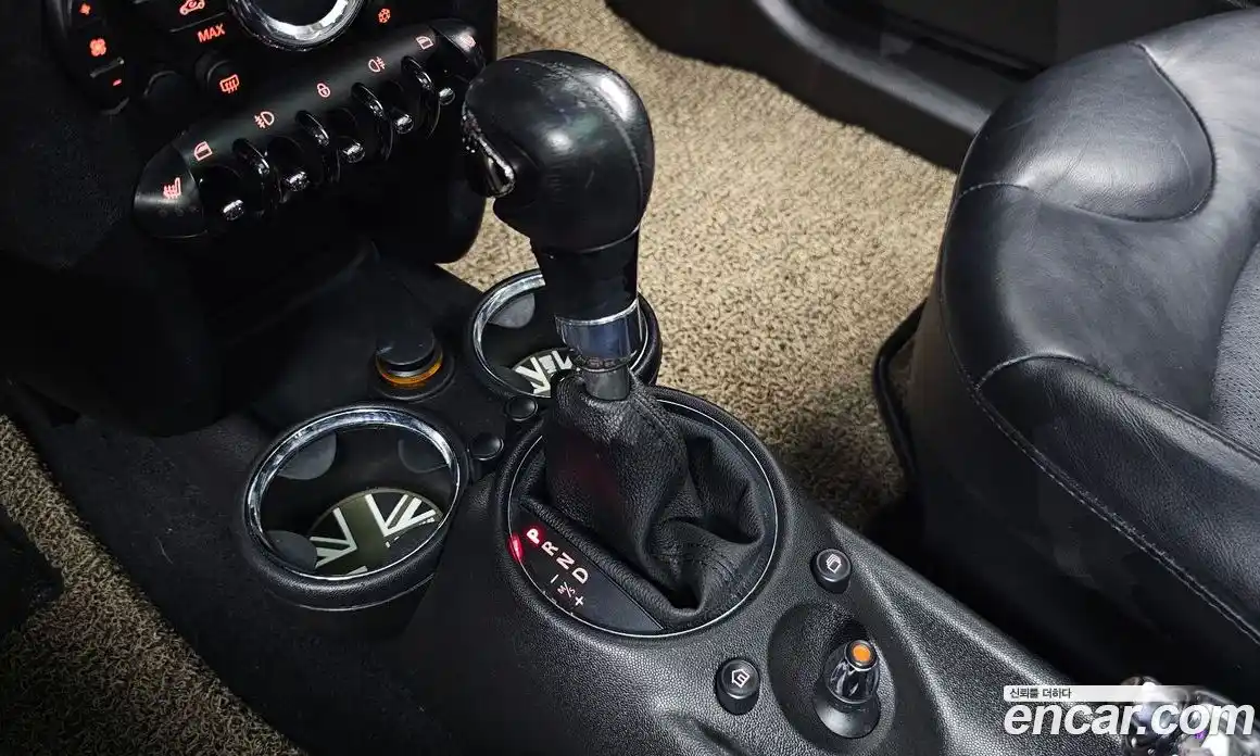 Mini Cooper 2012 1.6 Автомат в Москве № 329275, фото 19