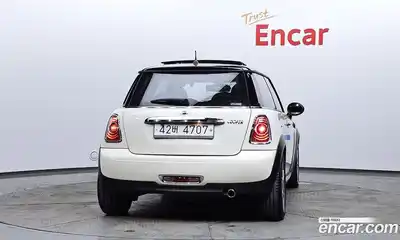 Mini Cooper 2012 1.6 Автомат в Москве № 329275, миниатюра 10