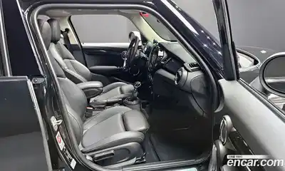 Mini Cooper 2016 1.5 Автомат в Москве № 329380, миниатюра 10