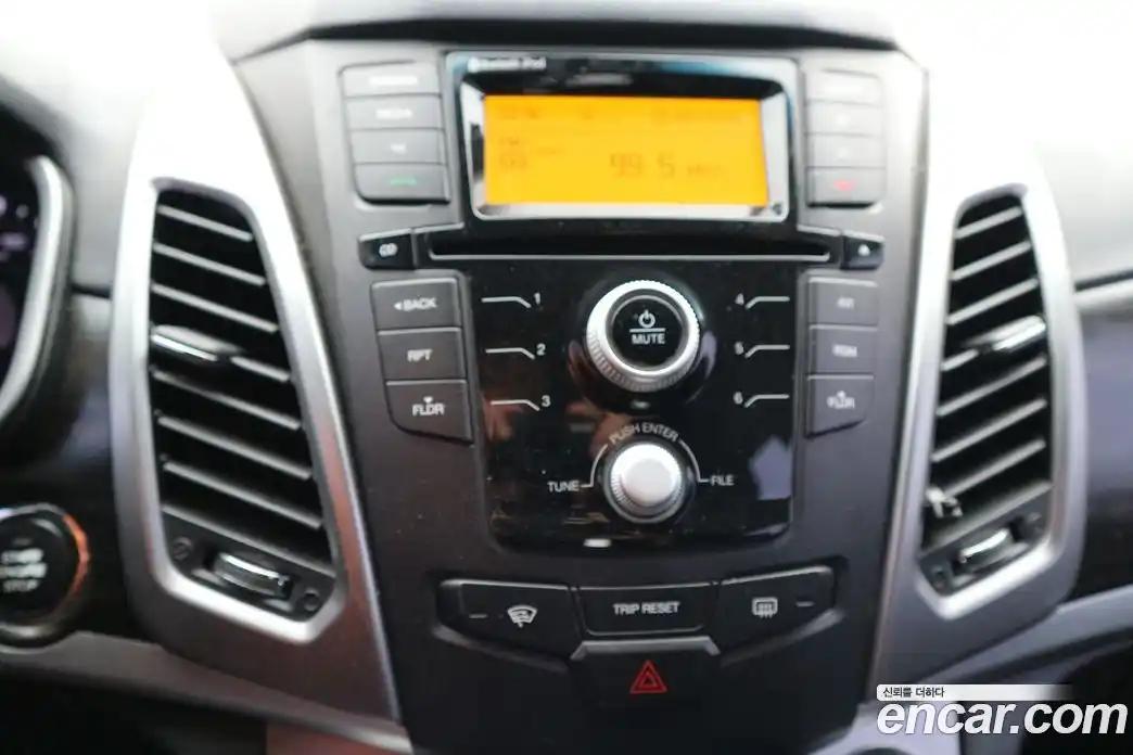 SsangYong Korando 2014 2.0 Автомат в Москве № 33073, фото 17