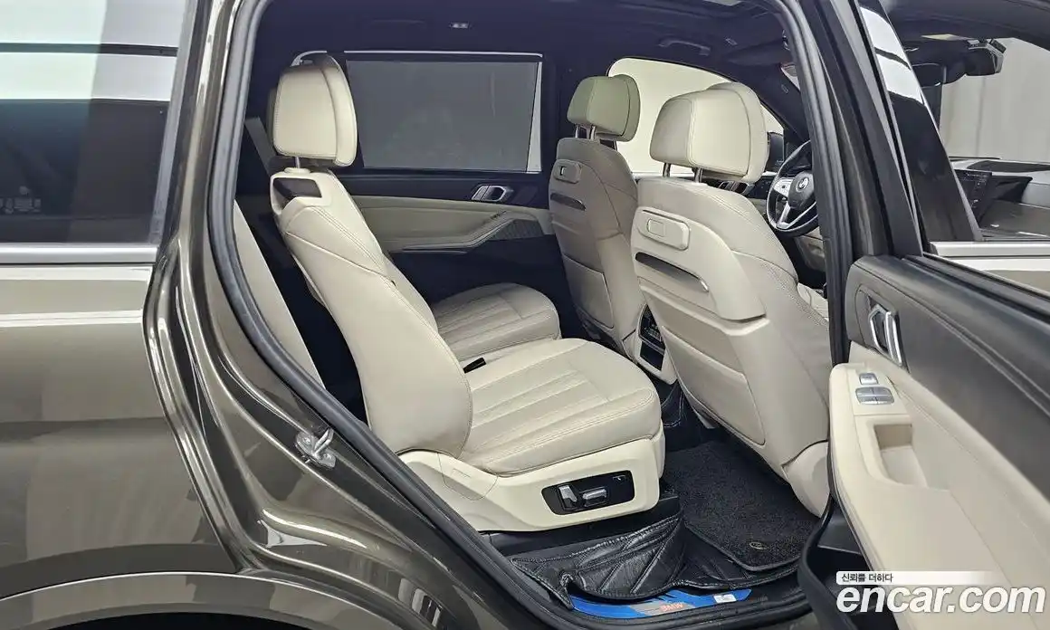BMW X7 2023 3.0 Автомат в Москве № 331263, фото 6