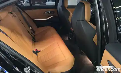 BMW 3-Series 2024 3.0 Автомат в Москве № 334883, миниатюра 10