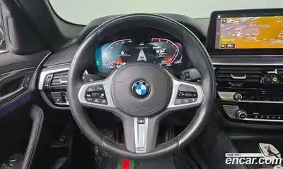 BMW 5-Series 2023 2.0 Автомат в Москве № 335371, миниатюра 2