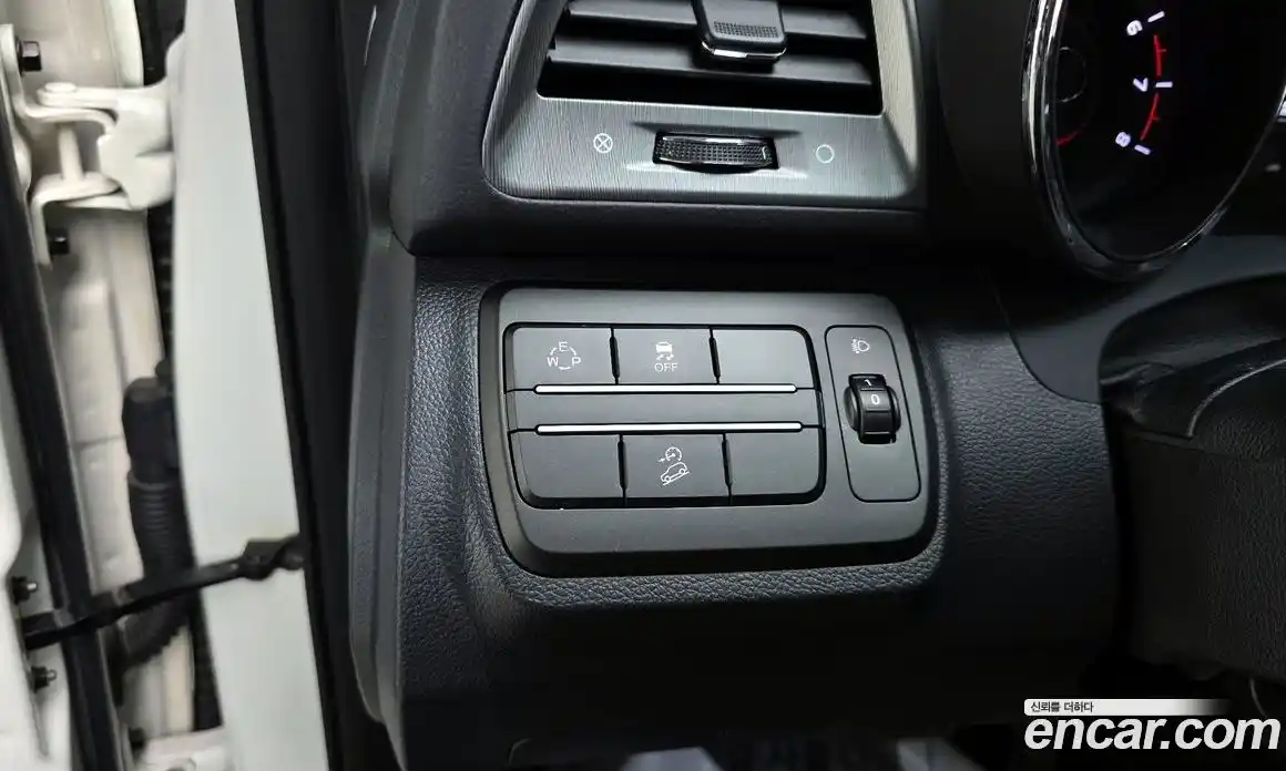 SsangYong TIBOLI 2019 1.6 Автомат в Москве № 34448, фото 5