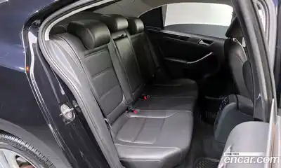 Volkswagen Jetta 2015 2.0 Автомат в Москве № 358494, миниатюра 12