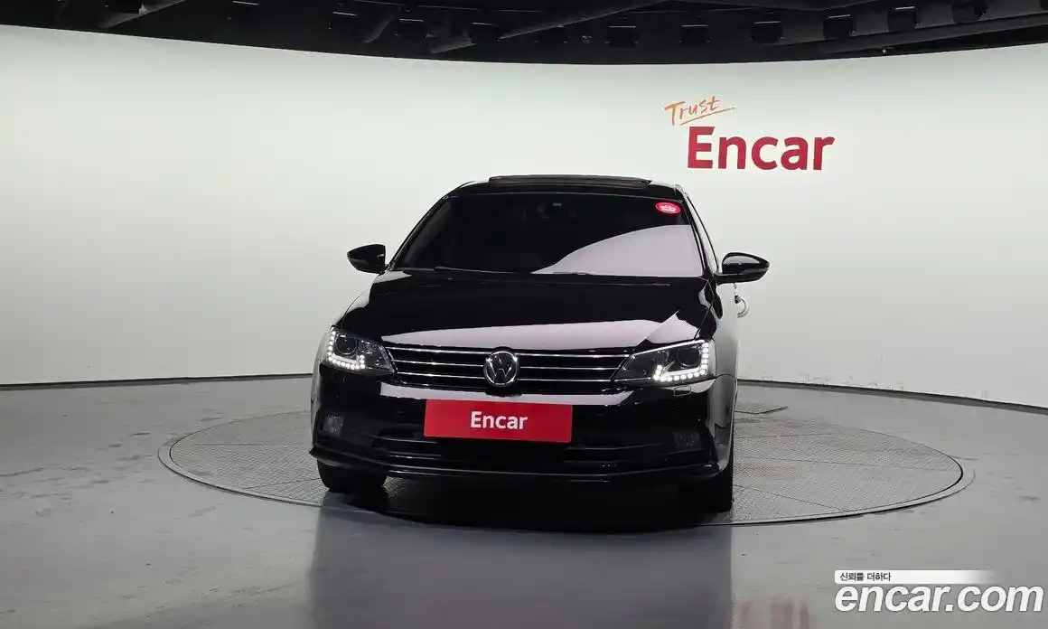 Volkswagen Jetta 2015 2.0 Автомат в Москве № 358494, фото 3