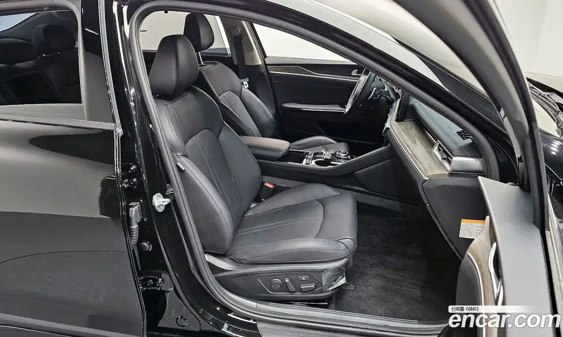 Kia K5 2023 2.0 Автомат в Москве № 358805, фото 12