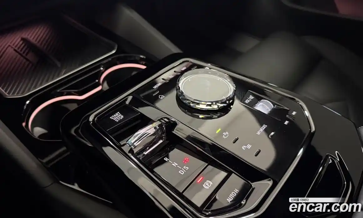 BMW 5-Series 2025 2.0 Автомат в Москве № 361310, фото 9