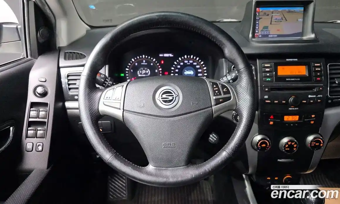 SsangYong Korando 2012 2.0 Автомат в Москве № 36146, фото 17