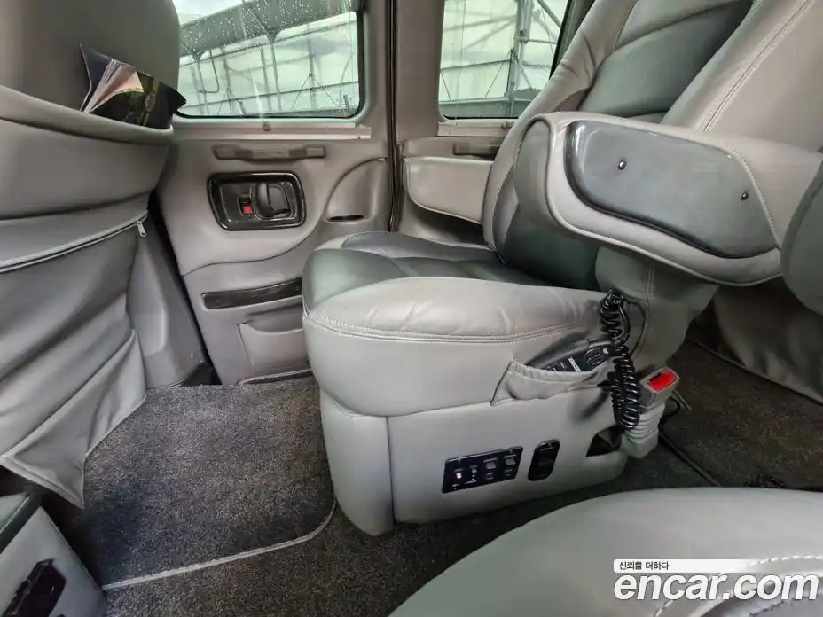 Chevrolet Express Van 2010 5.3 Автомат в Москве № 363910, фото 15