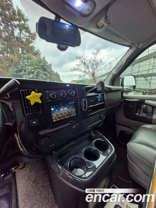 Chevrolet Express Van 2010 5.3 Автомат в Москве № 363910, фото 17