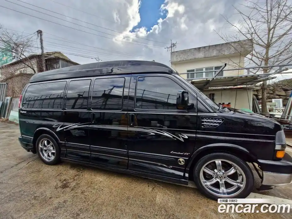 Chevrolet Express Van 2010 5.3 Автомат в Москве № 363910, фото 6