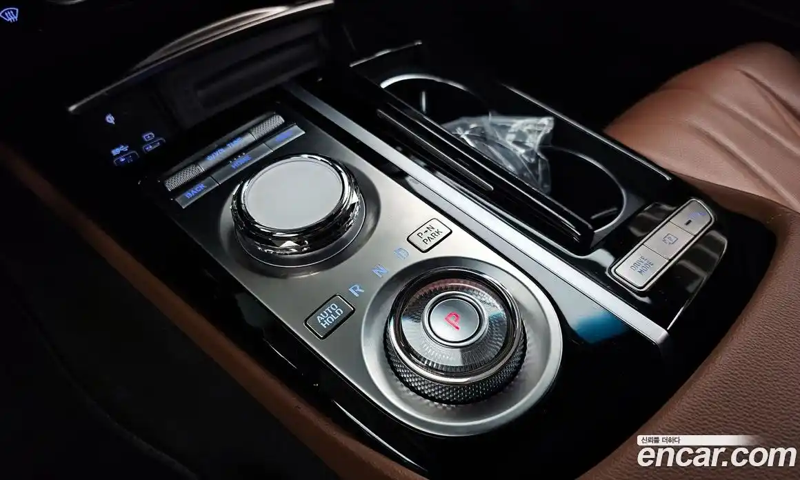 Genesis G80 2023 2.5 Автомат в Москве № 364998, фото 9