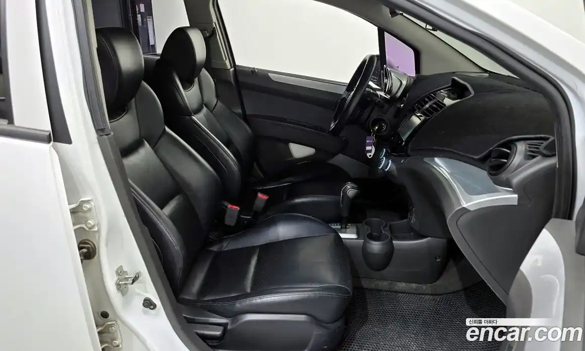 Chevrolet Spark 2014 1.0 Автомат в Москве № 36687, фото 15