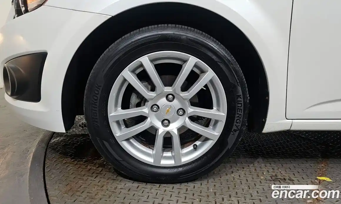 Chevrolet Aveo 2013 1.6 Автомат в Москве № 36705, фото 15