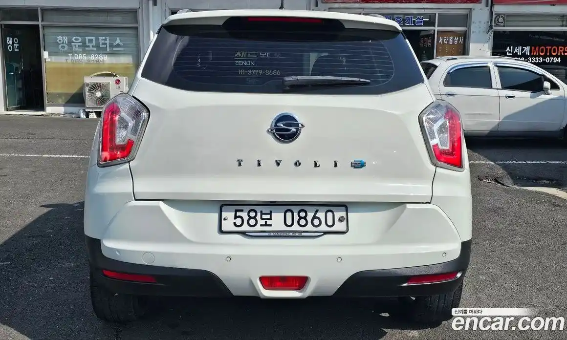SsangYong TIBOLI 2016 1.6 Автомат в Москве № 368877, фото 5