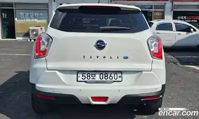 SsangYong TIBOLI 2016 1.6 Автомат в Москве № 368877, миниатюра 5
