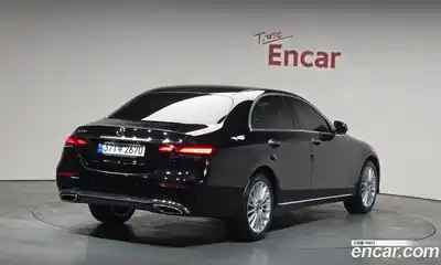 Mercedes-Benz E-Class, 2023