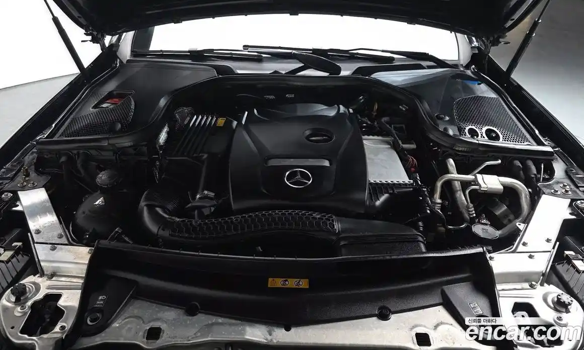 Mercedes-Benz E-Class 2023 2.0 Автомат в Москве № 371964, фото 5