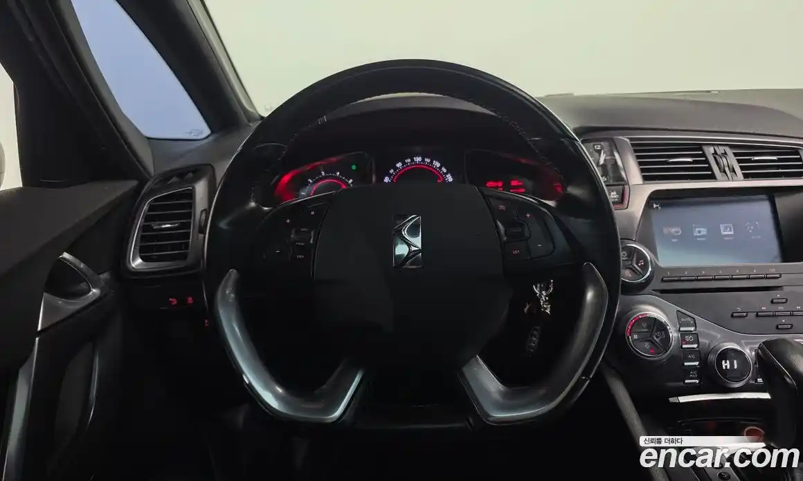 Citroen DS5 2014 2.0 Автомат в Москве № 375581, фото 13