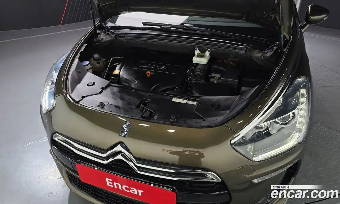 Citroen DS5 2014 2.0 Автомат в Москве № 375581, фото 6