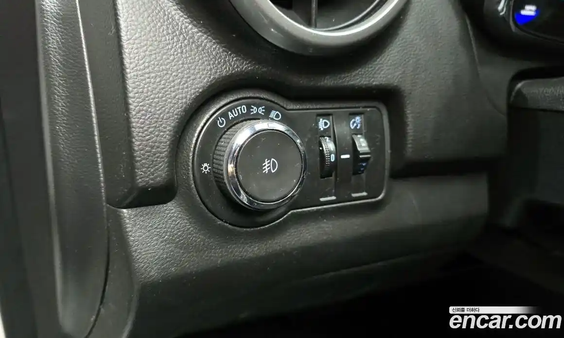 Chevrolet Trax 2014 1.4 Автомат в Москве № 37780, фото 6