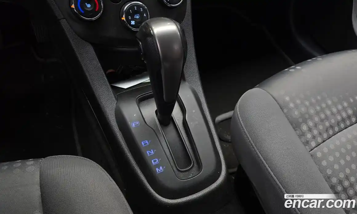 Chevrolet Aveo 2014 1.6 Автомат в Москве № 37787, фото 15