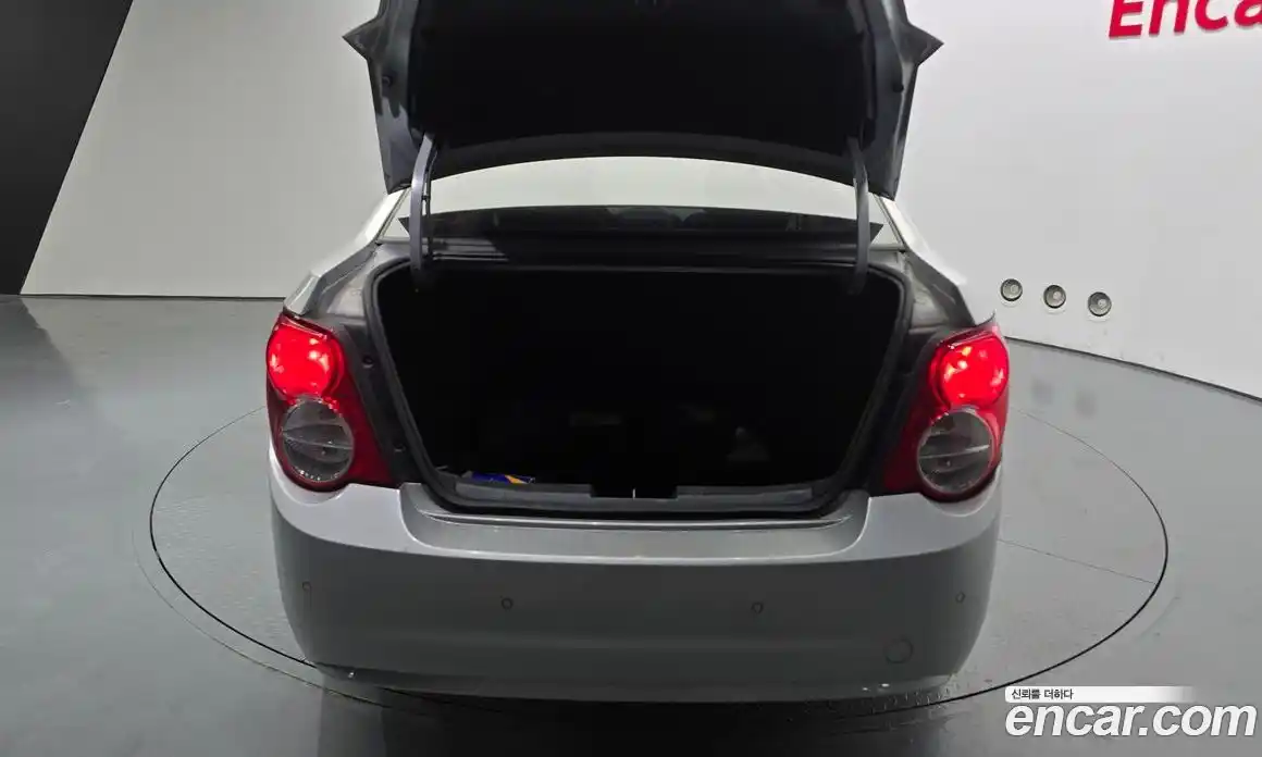 Chevrolet Aveo 2014 1.6 Автомат в Москве № 37787, фото 16