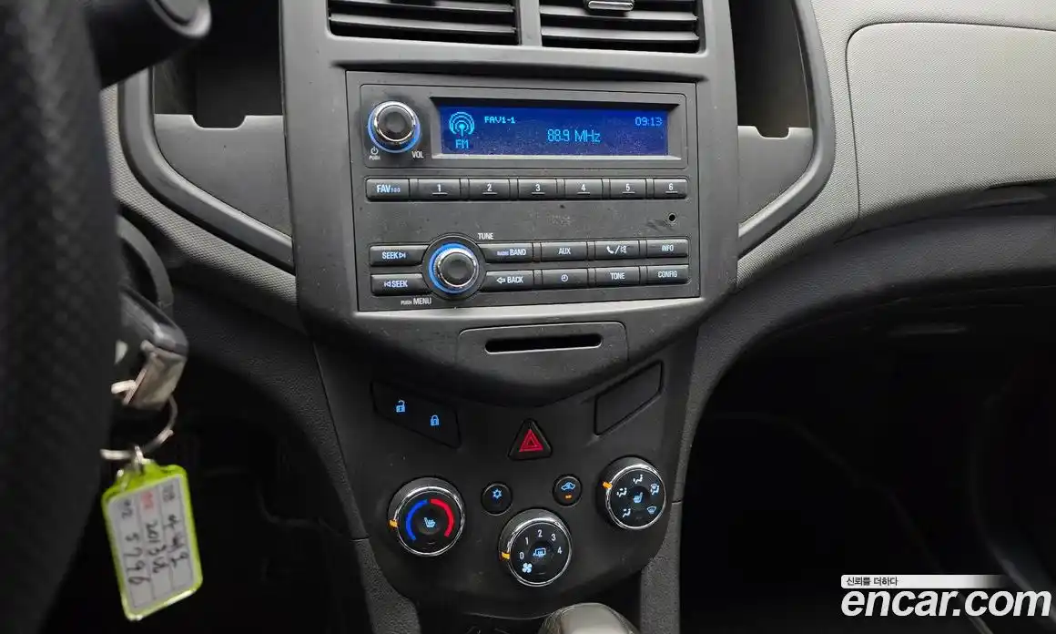 Chevrolet Aveo 2014 1.6 Автомат в Москве № 37787, фото 20