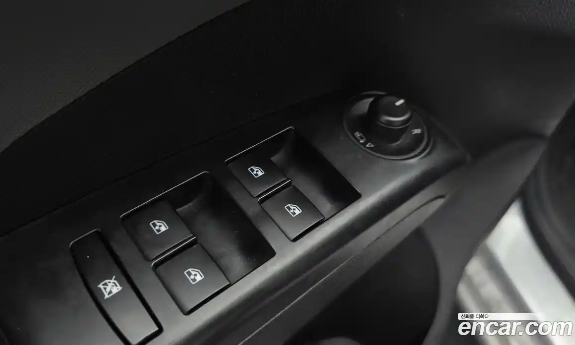 Chevrolet Aveo 2014 1.6 Автомат в Москве № 37787, фото 4