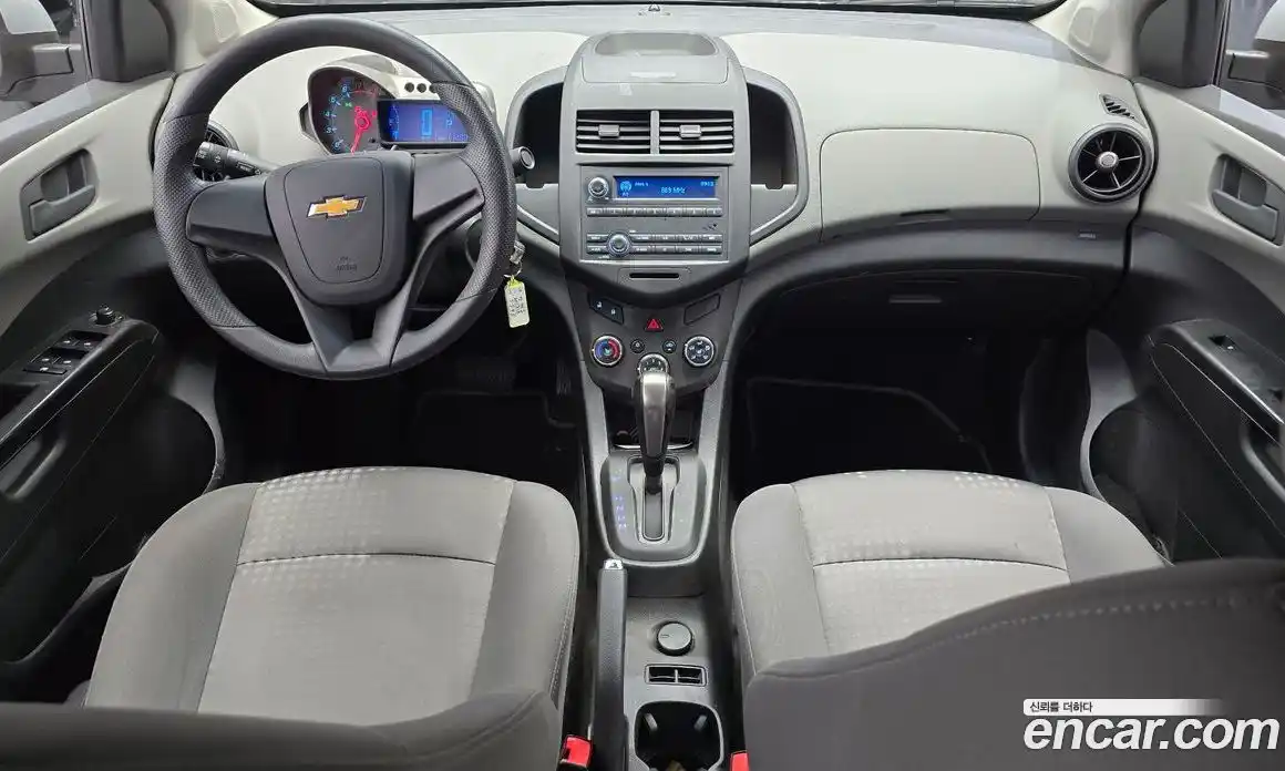 Chevrolet Aveo 2014 1.6 Автомат в Москве № 37787, фото 5