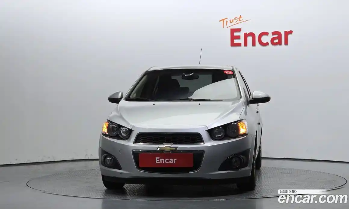 Chevrolet Aveo 2014 1.6 Автомат в Москве № 37787, фото 6