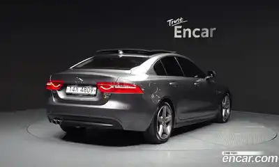Jaguar XE 2019 2.0 Автомат в Москве № 385931, миниатюра 2