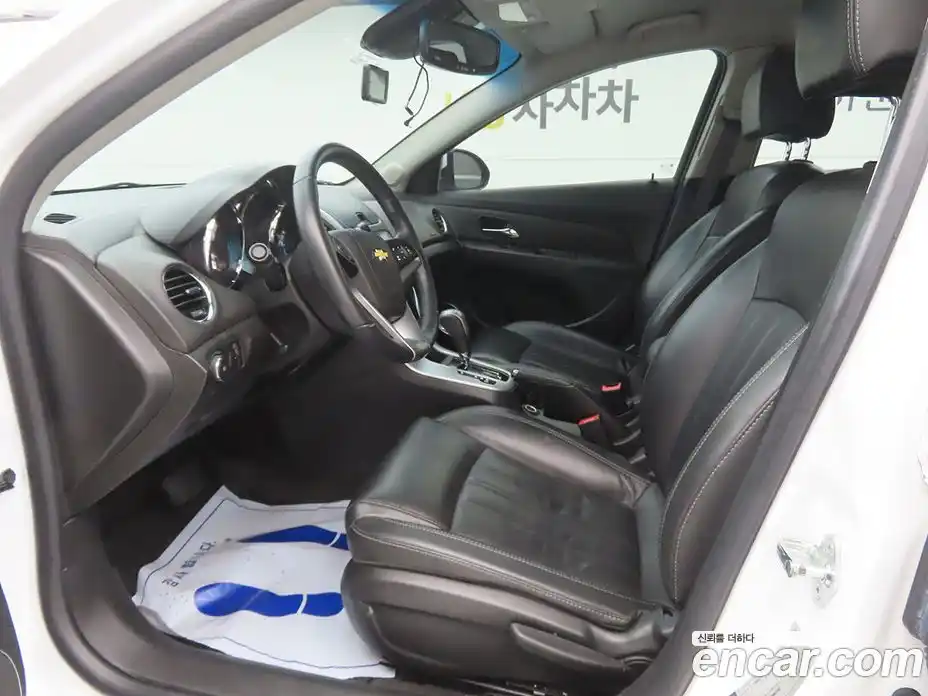 Chevrolet Cruze 2015 1.4 Автомат в Москве № 396914, фото 7