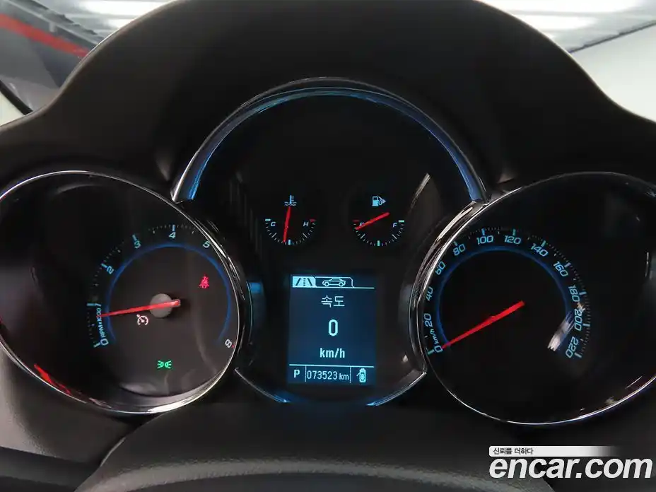 Chevrolet Cruze 2015 1.4 Автомат в Москве № 396914, фото 8