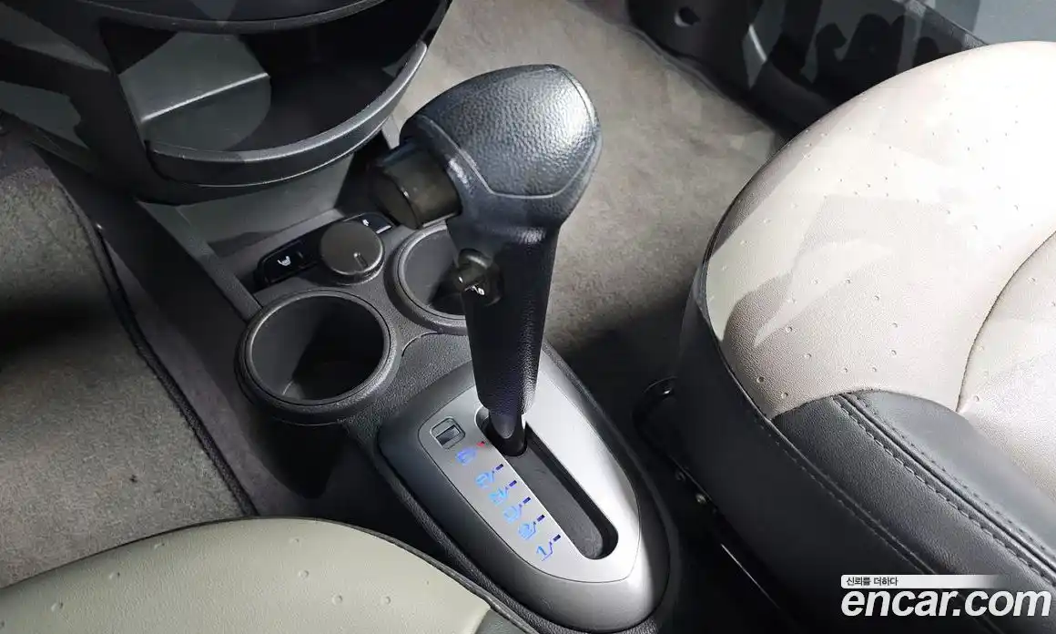 Chevrolet Spark 2012 1.0 Автомат в Москве № 40195, фото 18