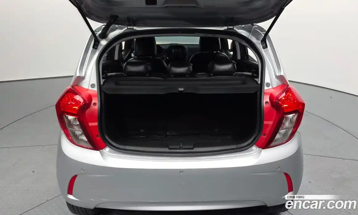 Chevrolet Spark 2019 1.0 Автомат в Москве № 40564, фото 20